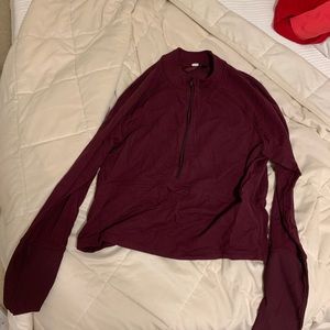 Maroon lululemon quarter zip